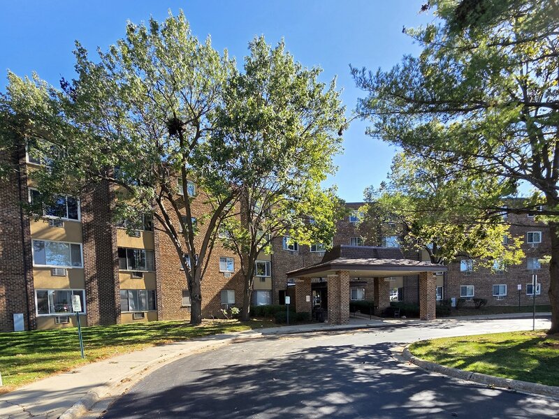 1475 Rebecca Drive Hoffman Estates IL 60169