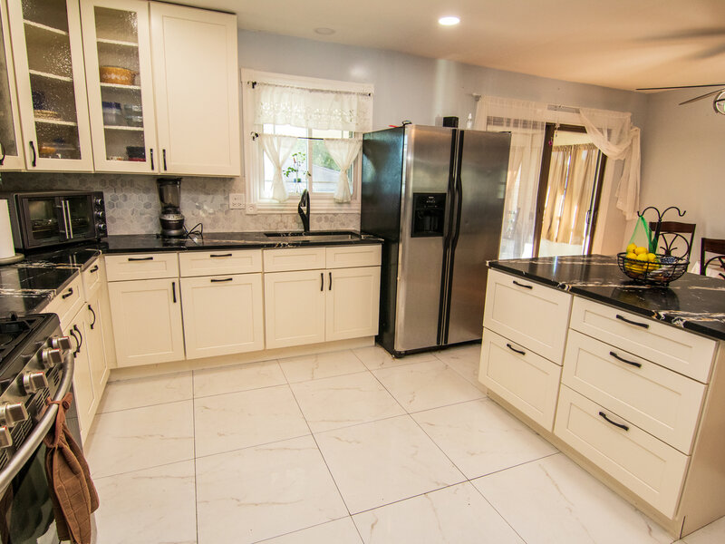 416 S Cherry Hill Drive Addison IL 60101