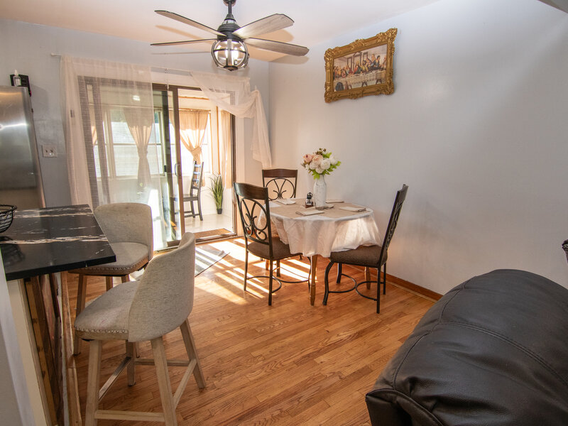 416 S Cherry Hill Drive Addison IL 60101