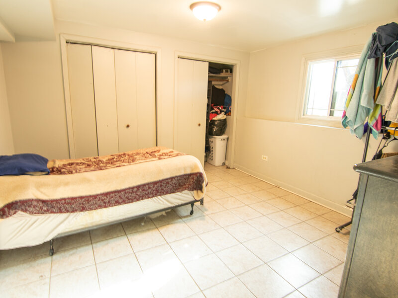 416 S Cherry Hill Drive Addison IL 60101