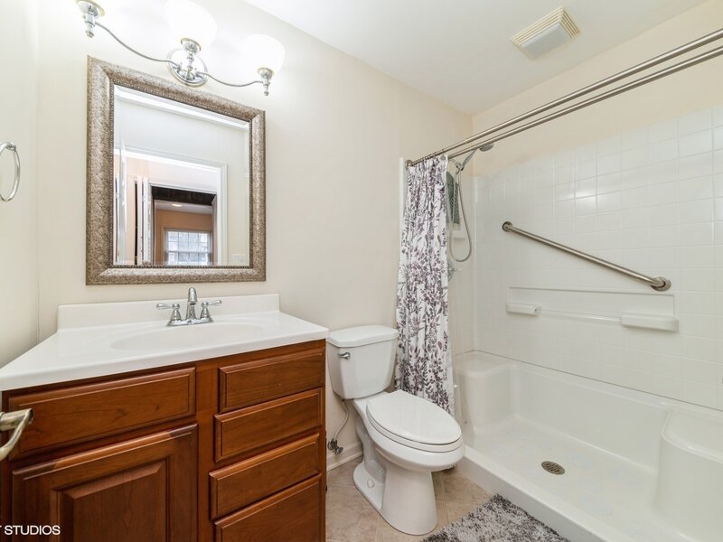 264 Evergreen Lane Bloomingdale IL 60108