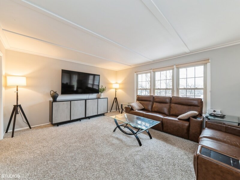 264 Evergreen Lane Bloomingdale IL 60108