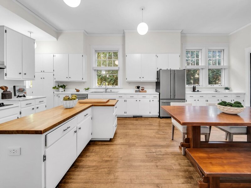 1616 Forest Place Evanston IL 60201