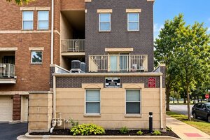 Photo of 4178 S Drexel Boulevard Chicago IL 60653 Unit 2