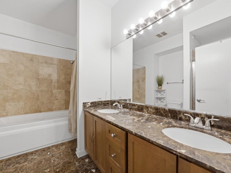 4178 S Drexel Boulevard Chicago IL 60653