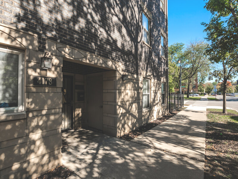 4178 S Drexel Boulevard Chicago IL 60653