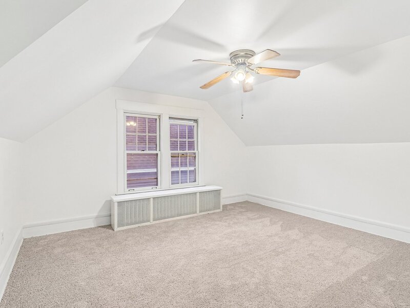 9 Blackman Avenue Joliet IL 60436