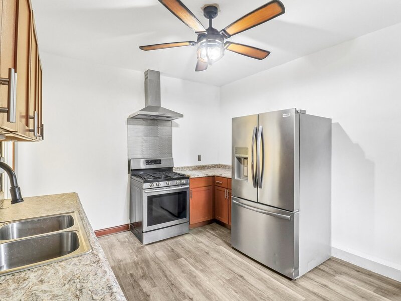 9 Blackman Avenue Joliet IL 60436