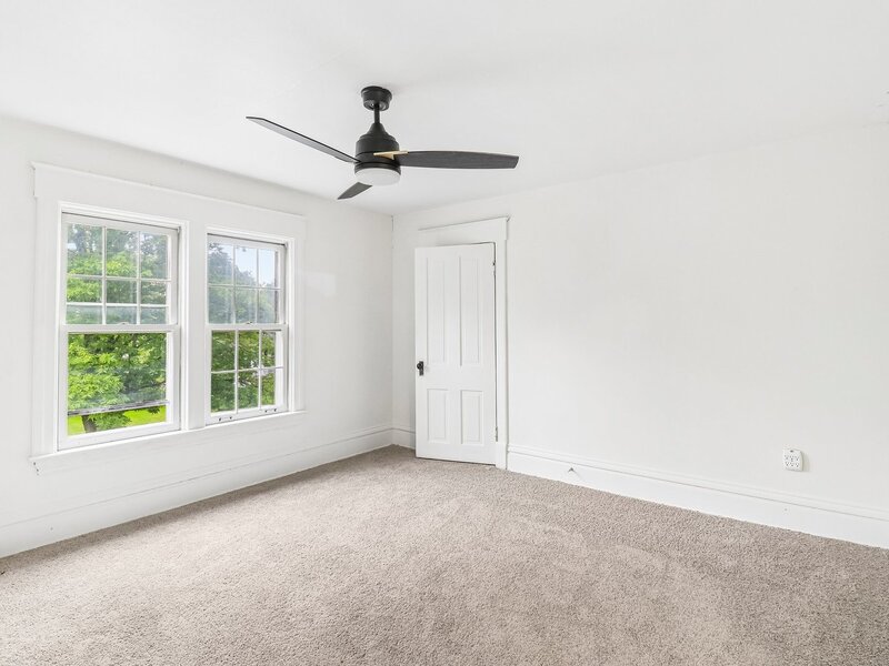 9 Blackman Avenue Joliet IL 60436