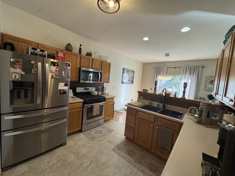 661 Fieldcrest Drive South Elgin IL 60177