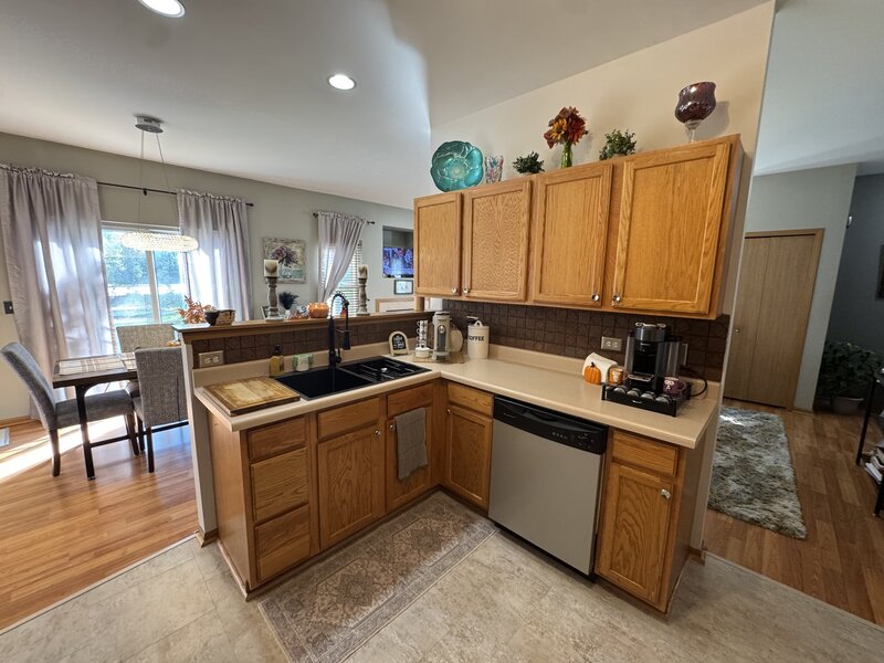 661 Fieldcrest Drive South Elgin IL 60177