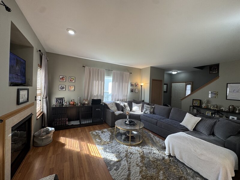 661 Fieldcrest Drive South Elgin IL 60177