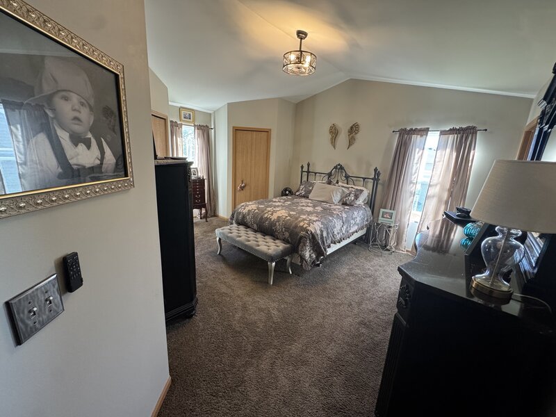 661 Fieldcrest Drive South Elgin IL 60177