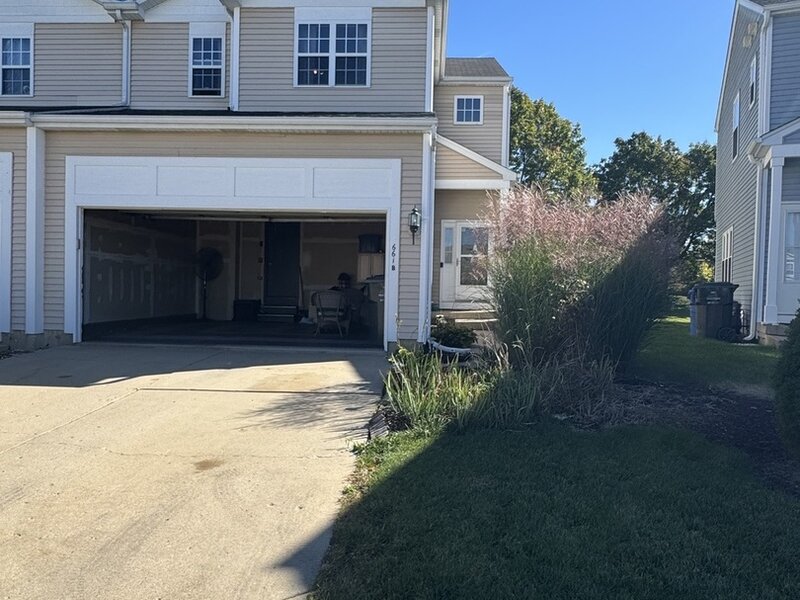 661 Fieldcrest Drive South Elgin IL 60177