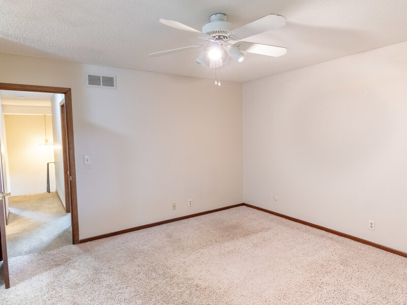 3076 Parkwild Drive Bettendorf IA 52722