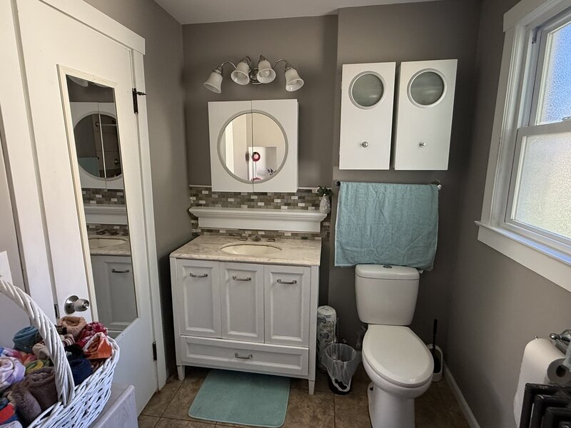 524 Lavoie Avenue Elgin IL 60120