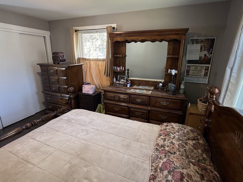 524 Lavoie Avenue Elgin IL 60120