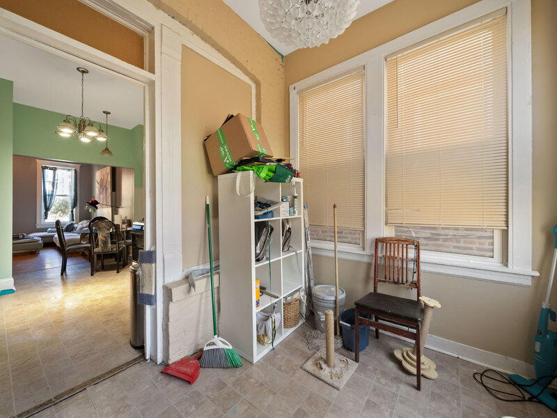 1340 N Hamlin Avenue Chicago IL 60651