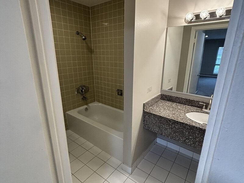 1919 Prairie Square Schaumburg IL 60173