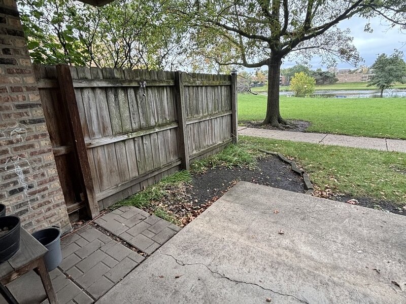 1919 Prairie Square Schaumburg IL 60173