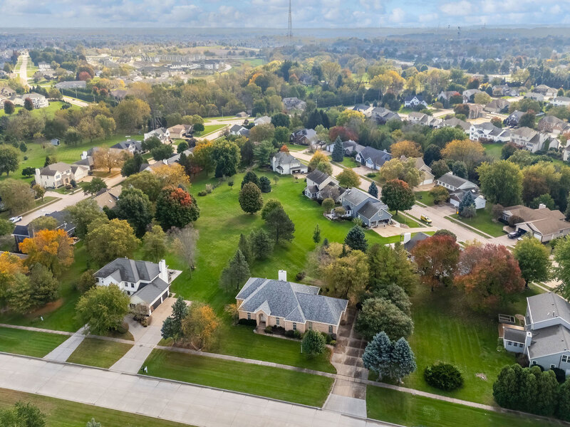 5673 18th Street Bettendorf IA 52722