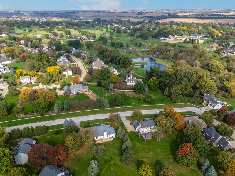 5673 18th Street Bettendorf IA 52722