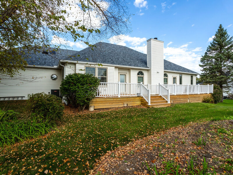 5673 18th Street Bettendorf IA 52722