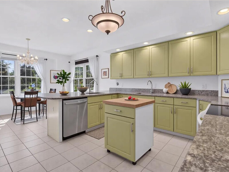 5673 18th Street Bettendorf IA 52722