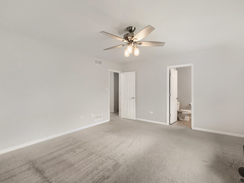 1104 Rushwood Avenue Shorewood IL 60404