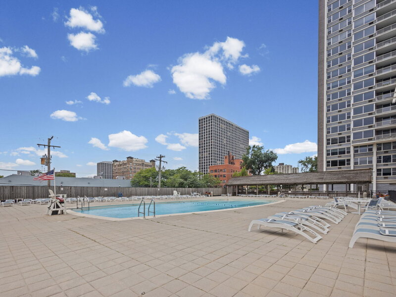 4250 N Marine Drive Chicago IL 60613