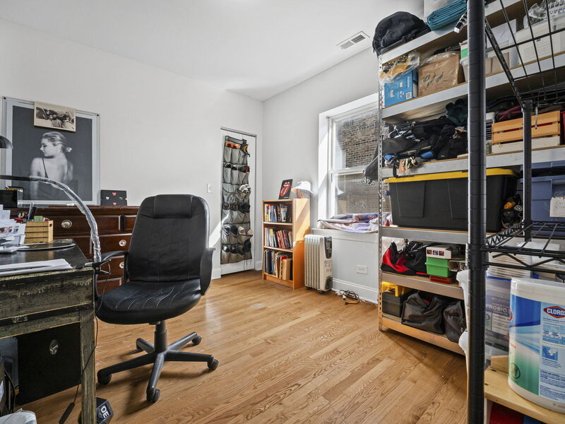 6319 N Sacramento Avenue Chicago IL 60659