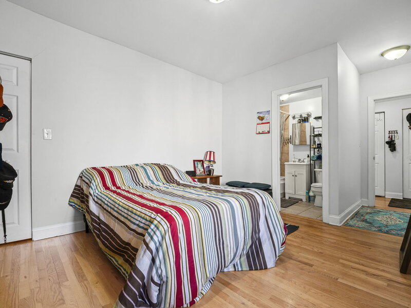 6319 N Sacramento Avenue Chicago IL 60659