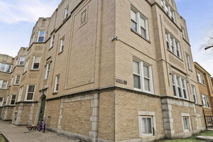 Photo of 6319 N Sacramento Avenue Chicago IL 60659 Unit 3E