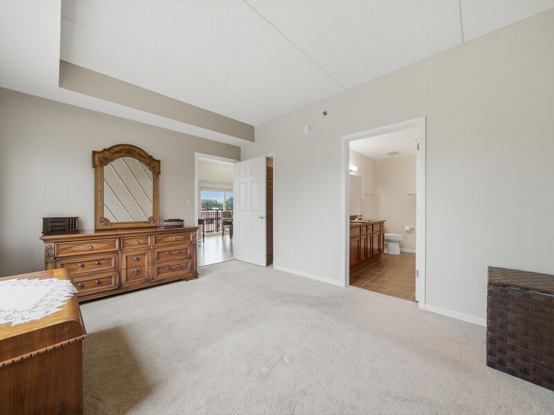 9530 Cook Avenue Oak Lawn IL 60453