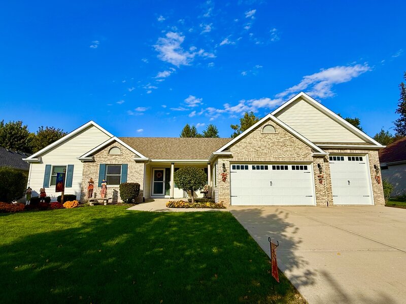 1271 Clearwater Drive Yorkville IL 60560
