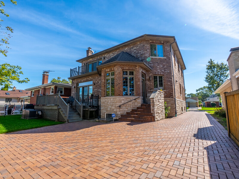 824 Shibley Avenue Park Ridge IL 60068