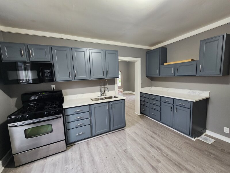 605 N Monroe Street Streator IL 61364