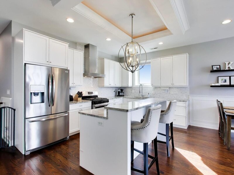 2441 W Belmont Avenue Chicago IL 60618