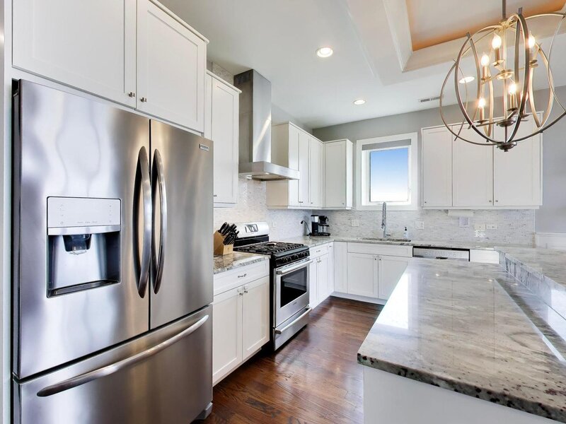 2441 W Belmont Avenue Chicago IL 60618