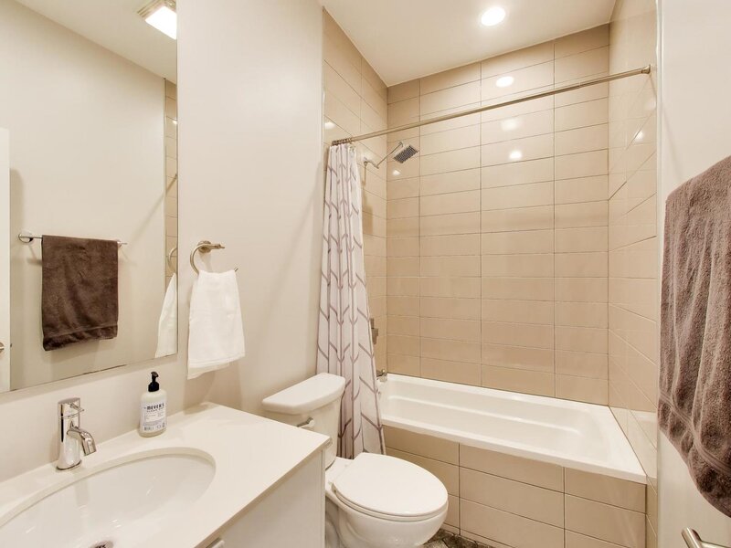 2441 W Belmont Avenue Chicago IL 60618