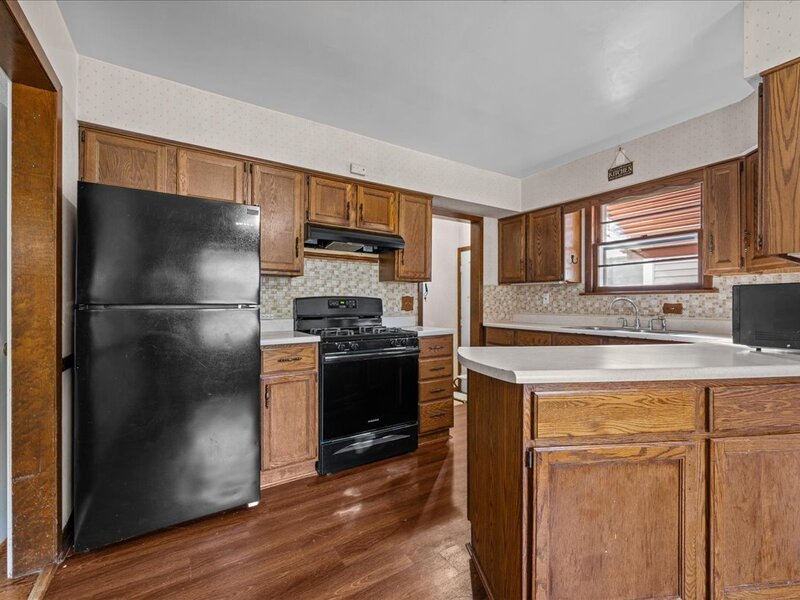 101 S Union Street Elgin IL 60123