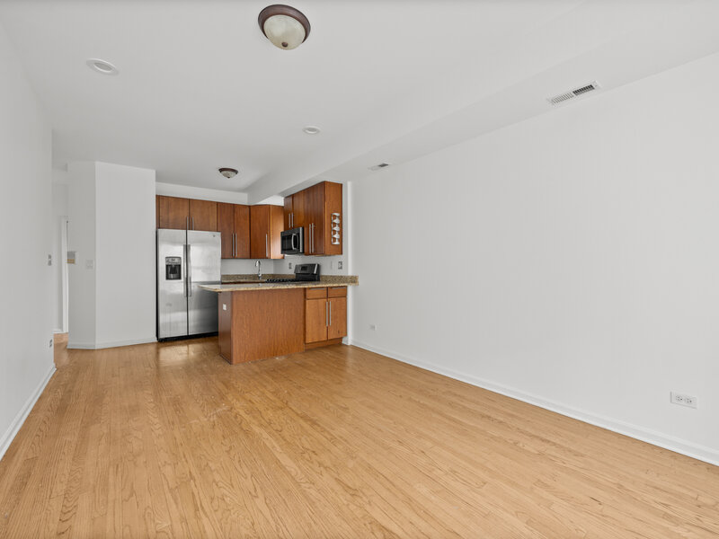 2715 N Sawyer Avenue Chicago IL 60647