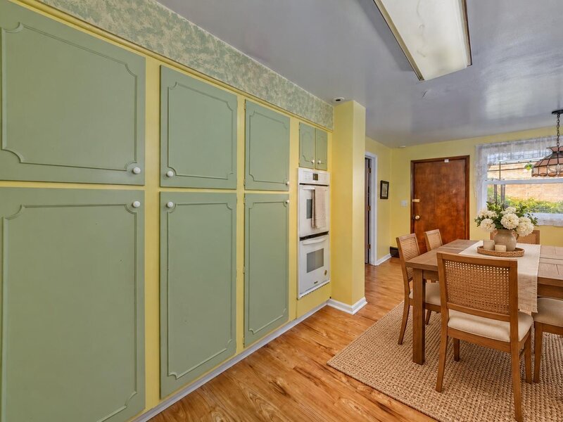 5210 W Dakin Street Chicago IL 60641