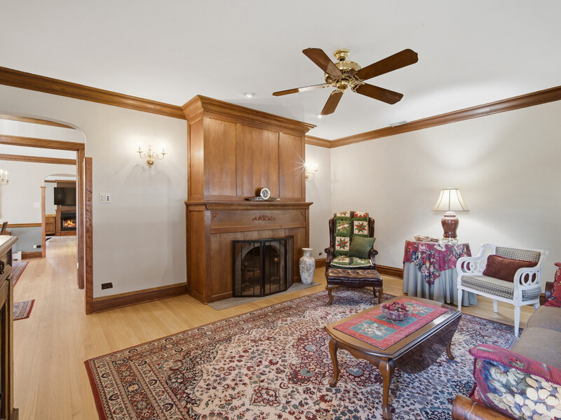 812 Courtland Avenue Park Ridge IL 60068