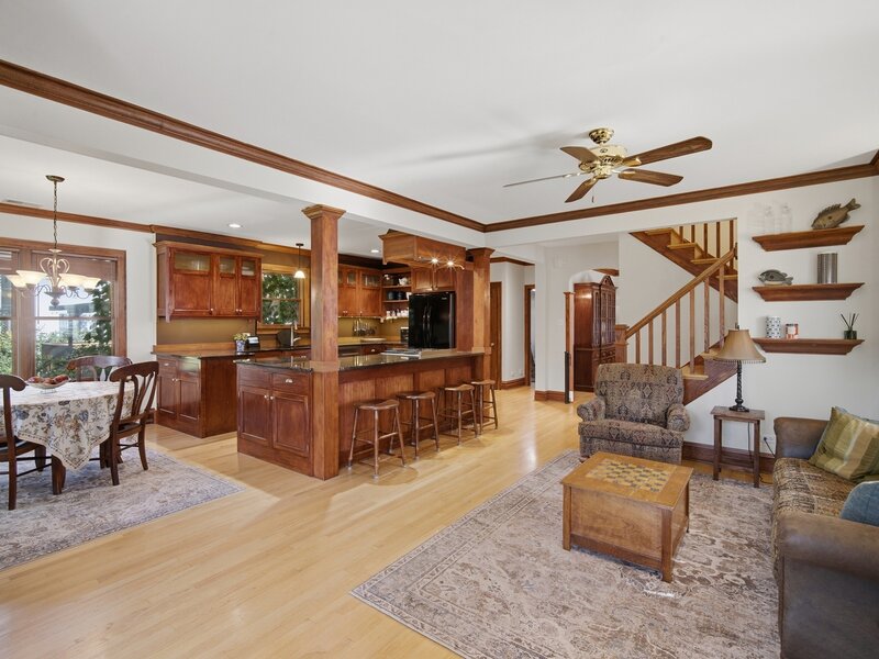 812 Courtland Avenue Park Ridge IL 60068