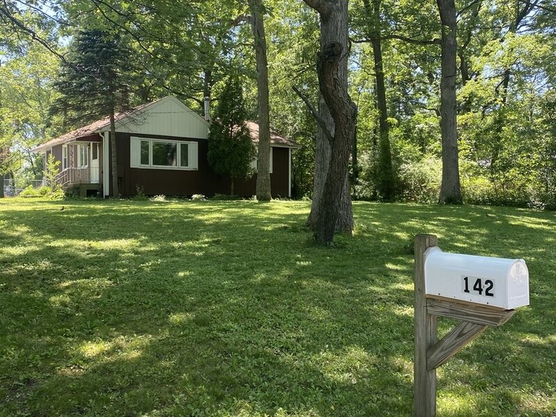 142 School Street Wood Dale IL 60191