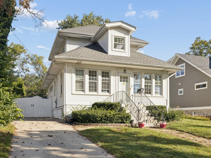 333 E Chicago Avenue Hinsdale IL 60521
