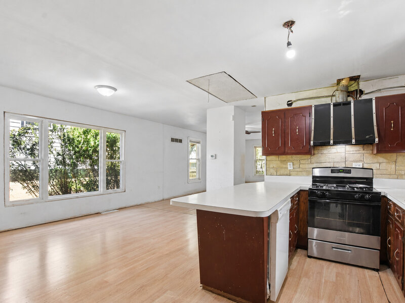 14938 Millard Avenue Midlothian IL 60445