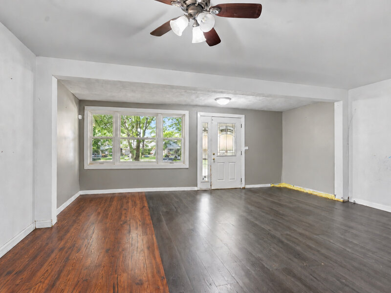 14938 Millard Avenue Midlothian IL 60445