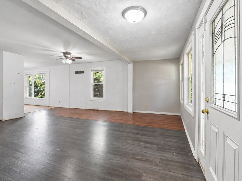 14938 Millard Avenue Midlothian IL 60445